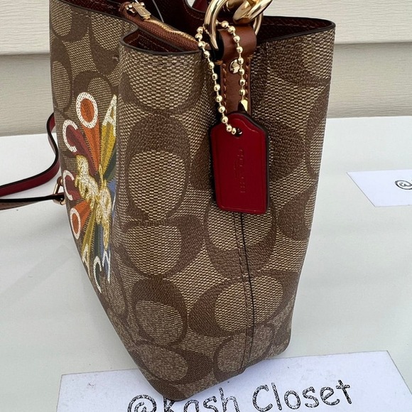 COACH Bucket Bag Mini Town In Signature Canvas Rainbow - Picture 4 of 9